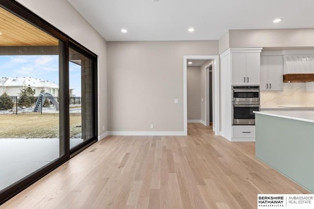 21052 Joseph Street, Elkhorn, NE 68022