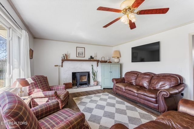 575 County Road 655, Athens, TN 37303