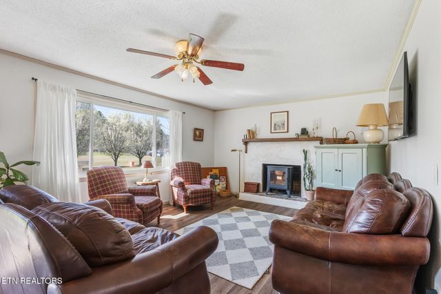 575 County Road 655, Athens, TN 37303