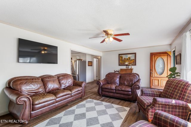 575 County Road 655, Athens, TN 37303