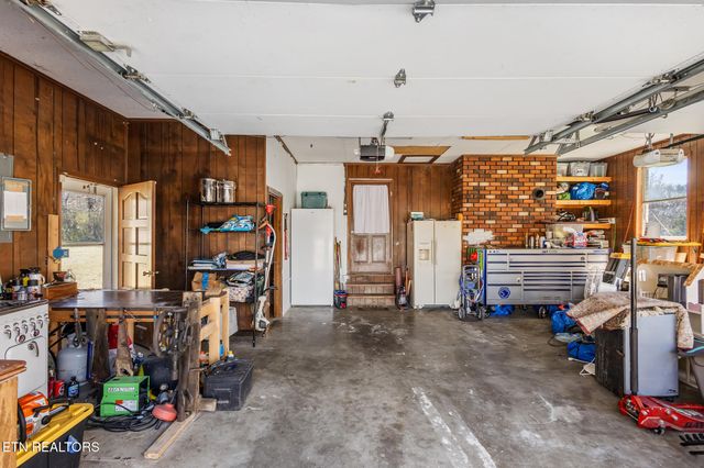 575 County Road 655, Athens, TN 37303