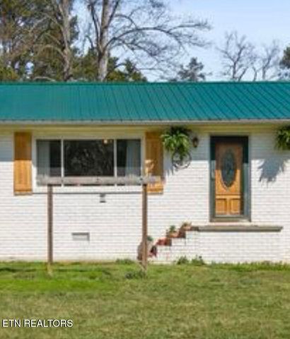 575 County Road 655, Athens, TN 37303