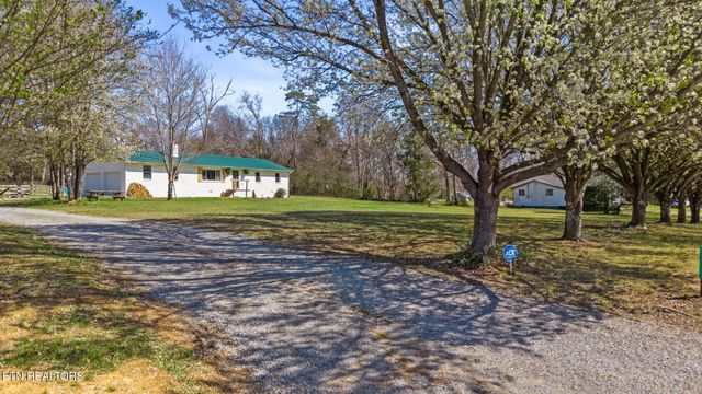 575 County Road 655, Athens, TN 37303