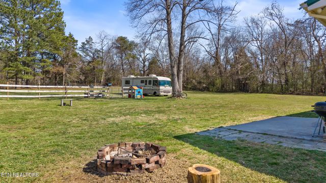 575 County Road 655, Athens, TN 37303