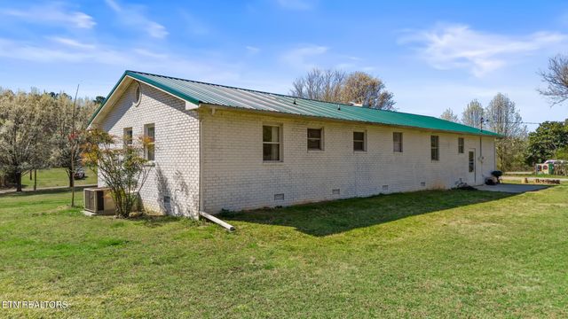 575 County Road 655, Athens, TN 37303