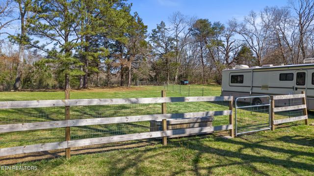 575 County Road 655, Athens, TN 37303