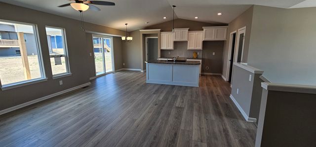 1913 S Herrington St, Wichita, KS 67207
