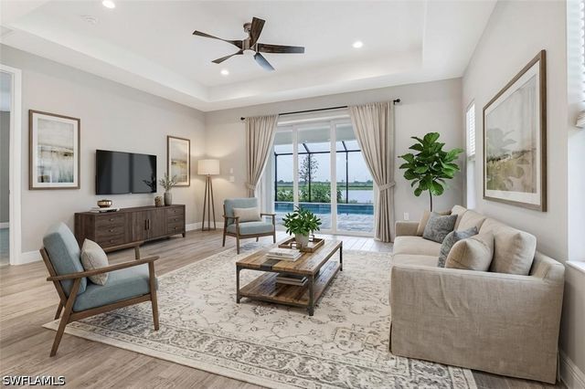 4652 Centaurus CIR, Naples, FL 34120