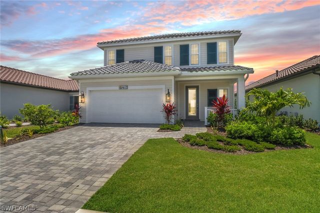 4652 Centaurus CIR, Naples, FL 34120