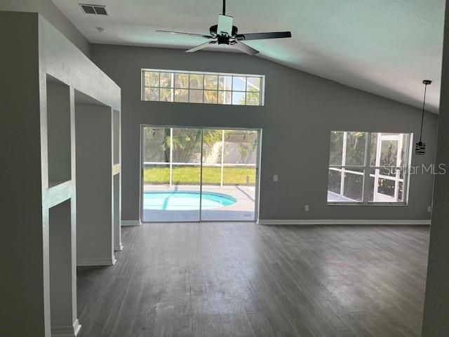 5513 TERRAIN DE GOLF DRIVE, Lutz, FL 33558