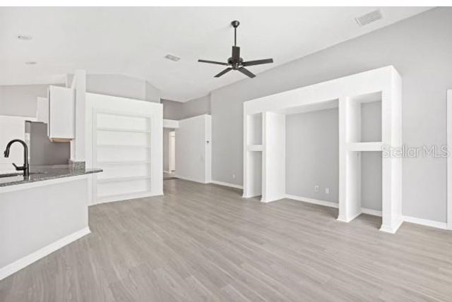 5513 TERRAIN DE GOLF DRIVE, Lutz, FL 33558