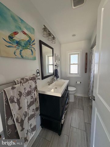 14 KENT AVE, Maple Shade, NJ 08052
