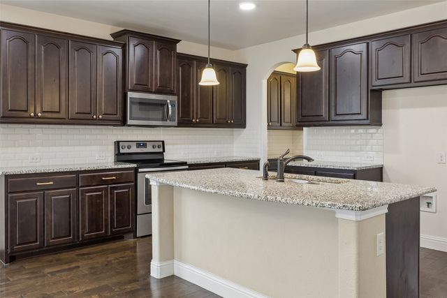 5936 Dunnlevy Drive, Fort Worth, TX 76179