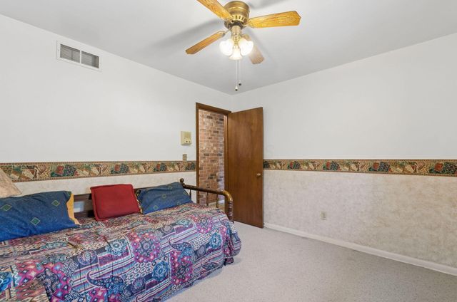 2666 Mitzi Drive, Columbus, OH 43209