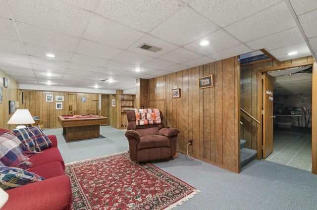 2666 Mitzi Drive, Columbus, OH 43209