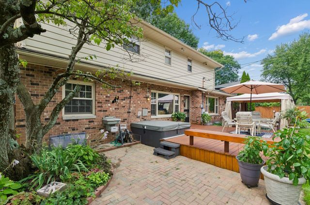 2666 Mitzi Drive, Columbus, OH 43209