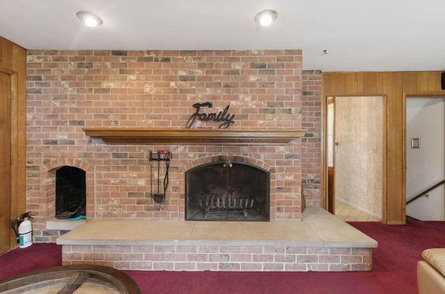 2666 Mitzi Drive, Columbus, OH 43209