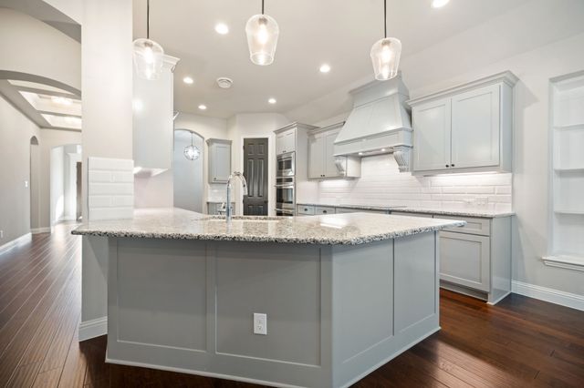 3009 Nob Hill Drive, Burleson, TX 76028