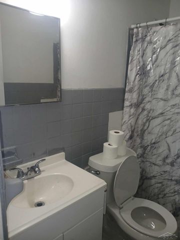 916 Mann Street, Flint, MI 48503