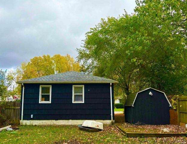 916 Mann Street, Flint, MI 48503