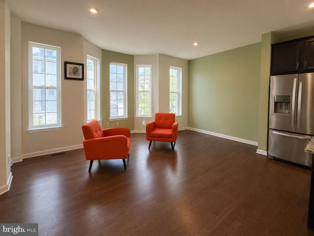 7437 CEDARWOOD GROVE LN, Manassas, VA 20109