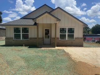 912 Nell Ave, Tyler, TX 75701