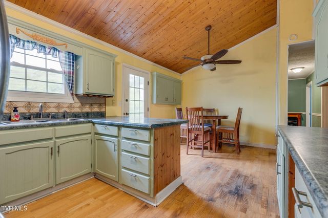 194 Circle Drive, Castlewood, VA 24224