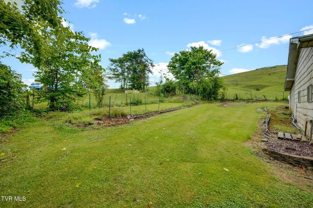 194 Circle Drive, Castlewood, VA 24224