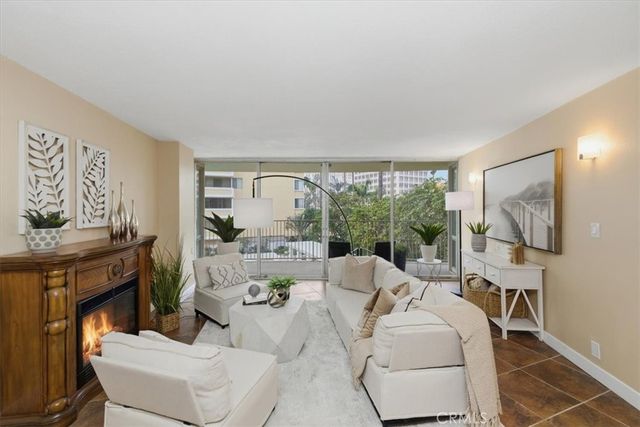 700 E Ocean 601, Long Beach, CA 90802