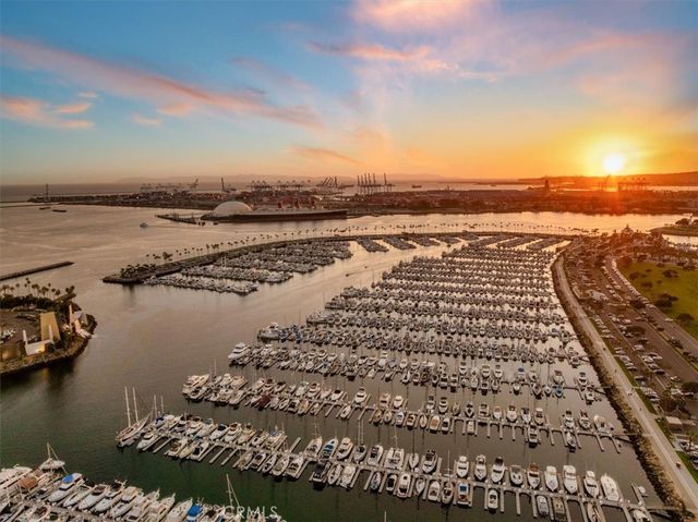 700 E Ocean 601, Long Beach, CA 90802