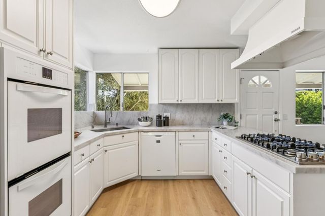 248 Highland Avenue, San Carlos, CA 94070