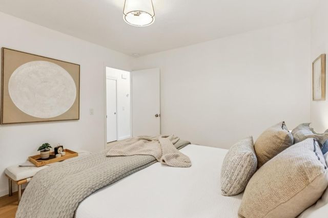 248 Highland Avenue, San Carlos, CA 94070