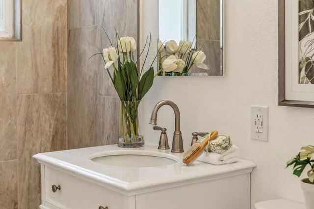 248 Highland Avenue, San Carlos, CA 94070