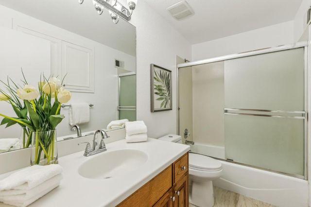 248 Highland Avenue, San Carlos, CA 94070