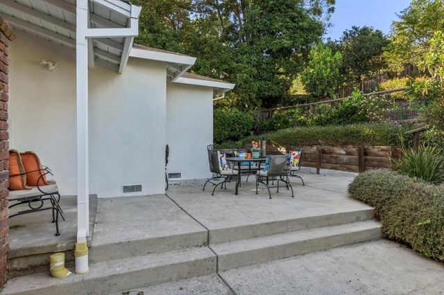 248 Highland Avenue, San Carlos, CA 94070