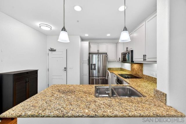 3887 Pell Pl. 314, San Diego, CA 92130