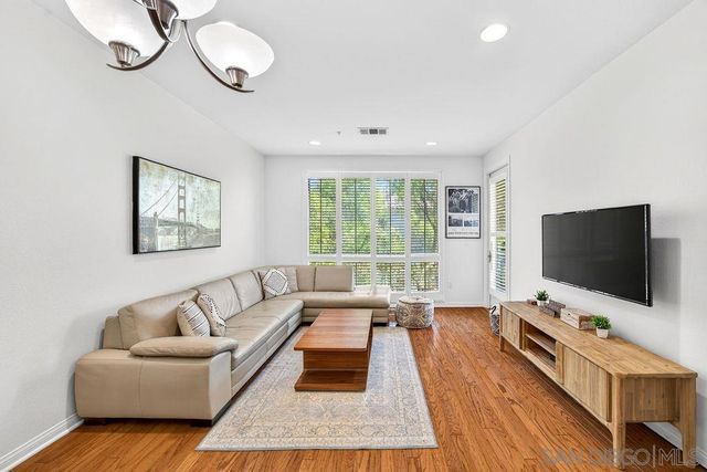 3887 Pell Pl. 314, San Diego, CA 92130