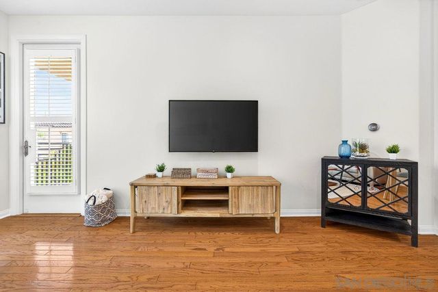 3887 Pell Pl. 314, San Diego, CA 92130