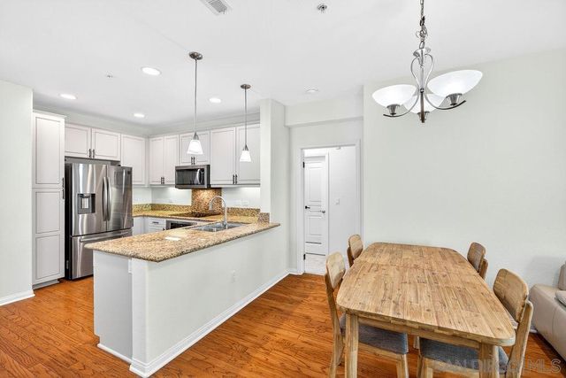 3887 Pell Pl. 314, San Diego, CA 92130