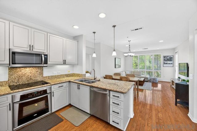 3887 Pell Pl. 314, San Diego, CA 92130