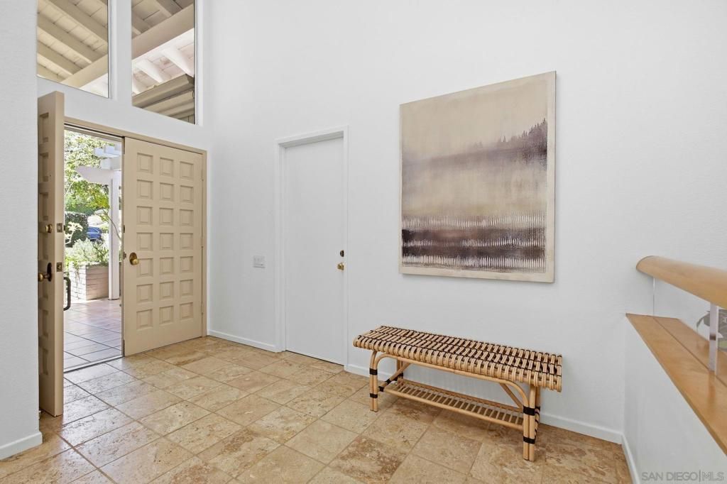 2264 Caminito Castillo, La Jolla, CA 92037 — photo 3