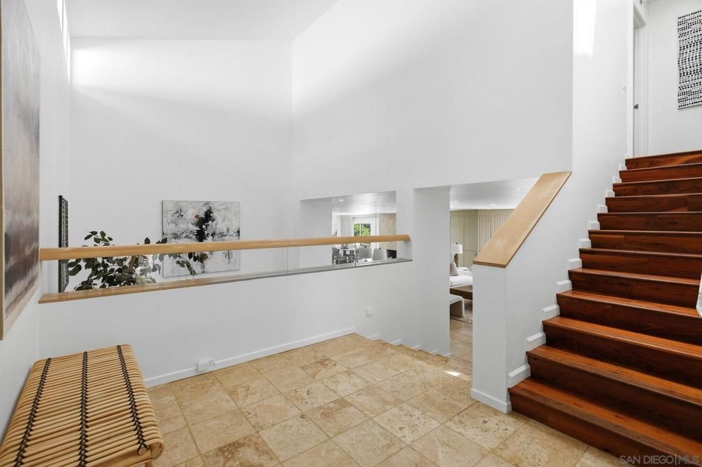 2264 Caminito Castillo, La Jolla, CA 92037 — photo 4