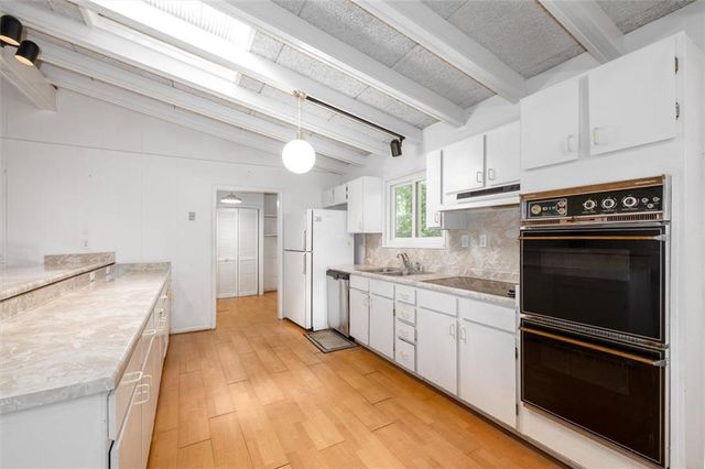 2619 Andover Drive, Atlanta, GA 30360