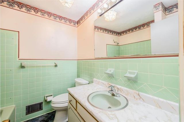 2619 Andover Drive, Atlanta, GA 30360