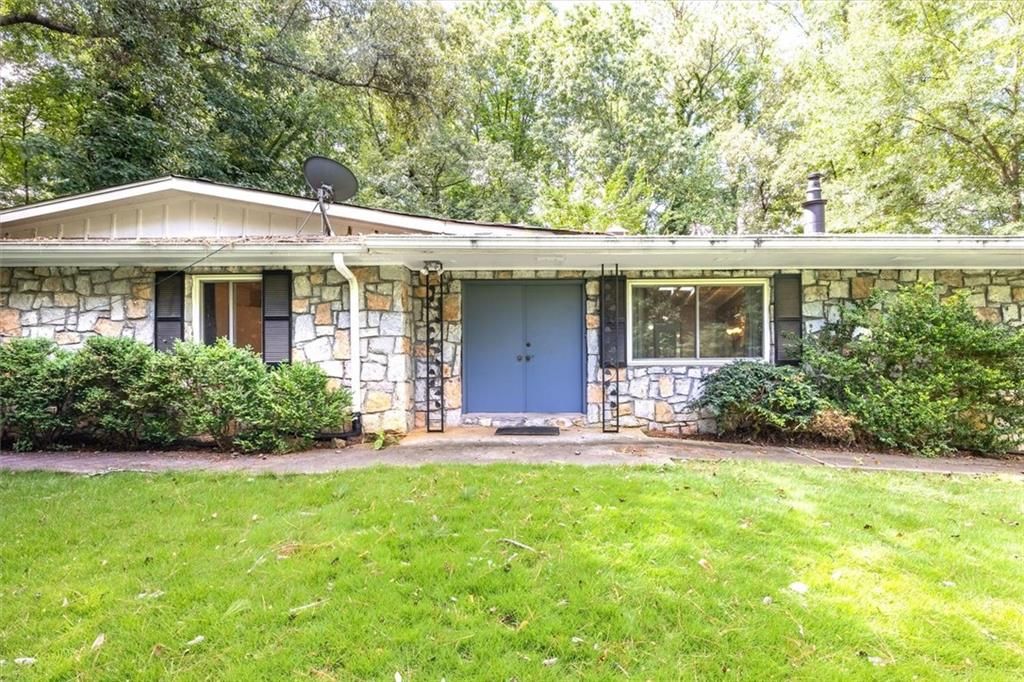 2619 Andover Drive, Atlanta, GA 30360