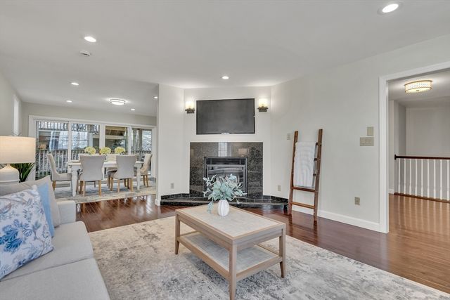 120 Massachusetts Ave 120, Lexington, MA 02420