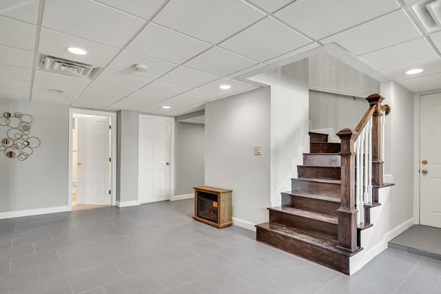 120 Massachusetts Ave 120, Lexington, MA 02420