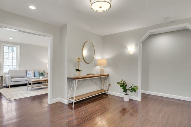 120 Massachusetts Ave 120, Lexington, MA 02420