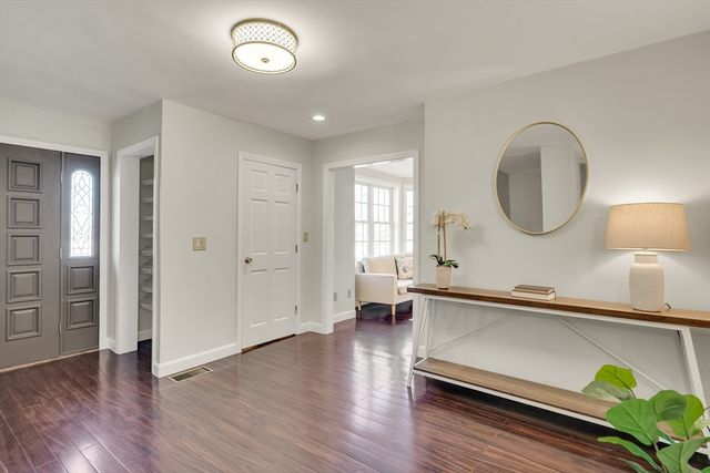 120 Massachusetts Ave 120, Lexington, MA 02420