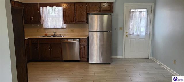 100 Caldwell Avenue, Bardstown, KY 40004